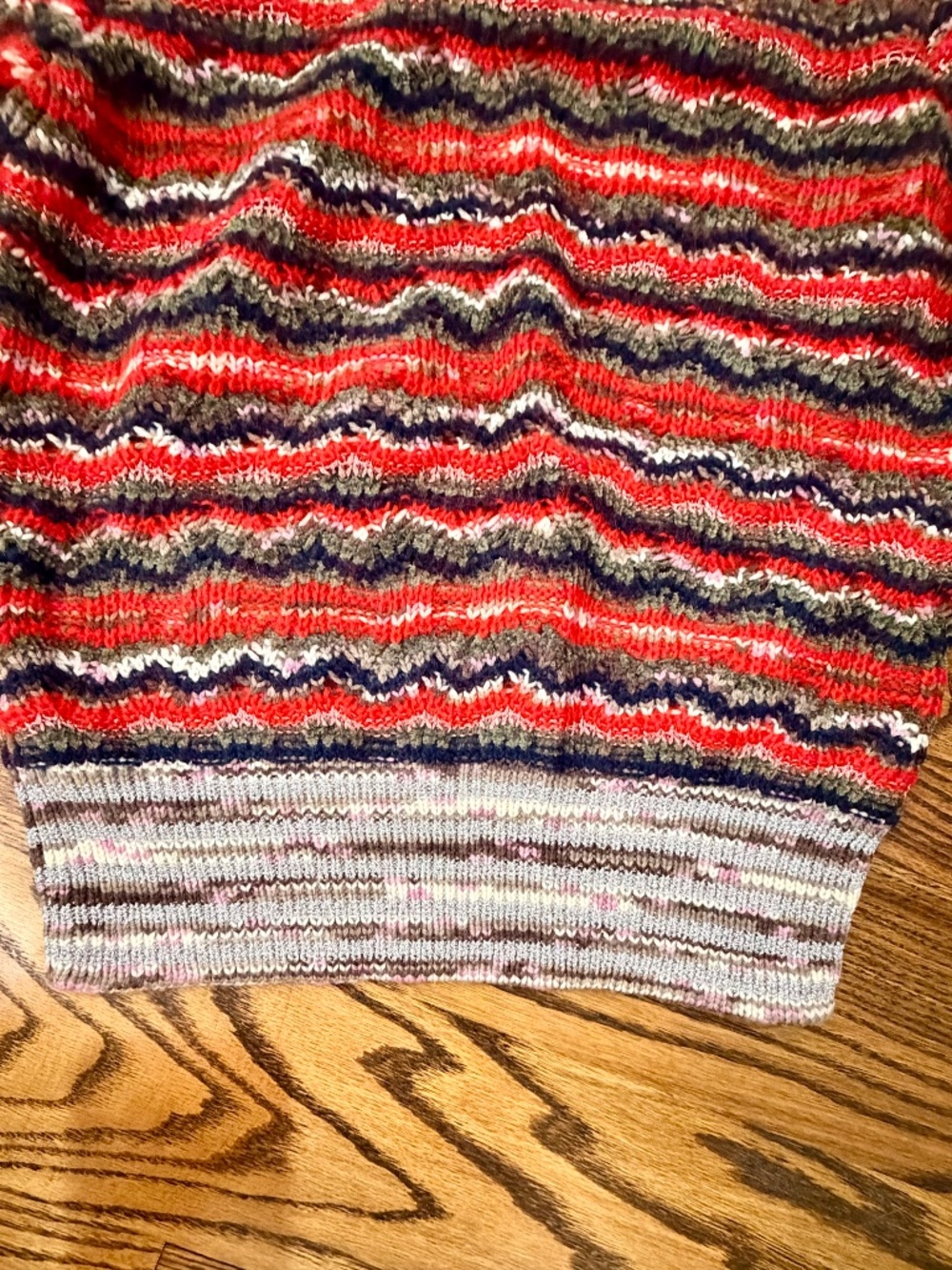 Tory Burch Sweater Never Used - Picture 4 of 5